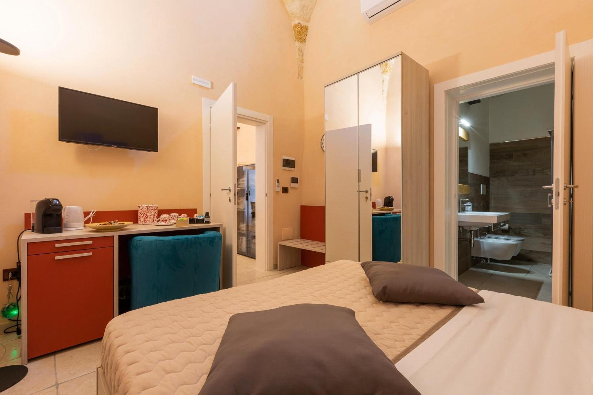 Terrae Rooms Rental Mesagne Bilik gambar